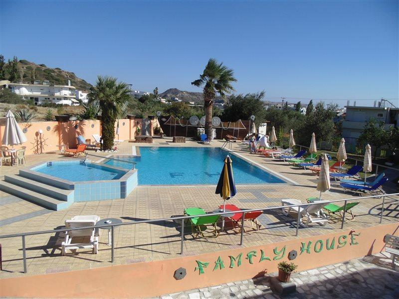 Family House Faliraki Studios Apartments Екстериор снимка