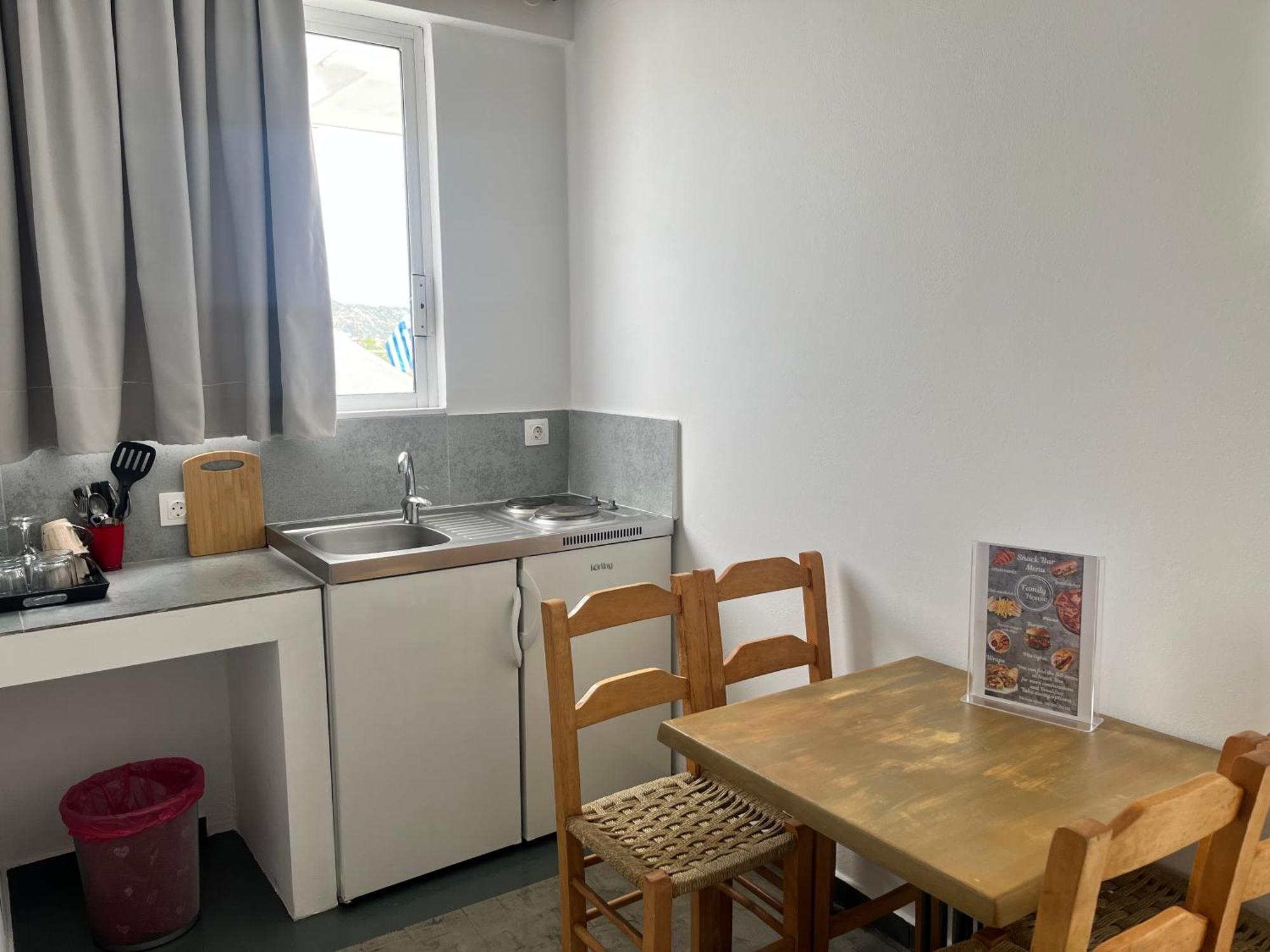 Family House Faliraki Studios Apartments Екстериор снимка