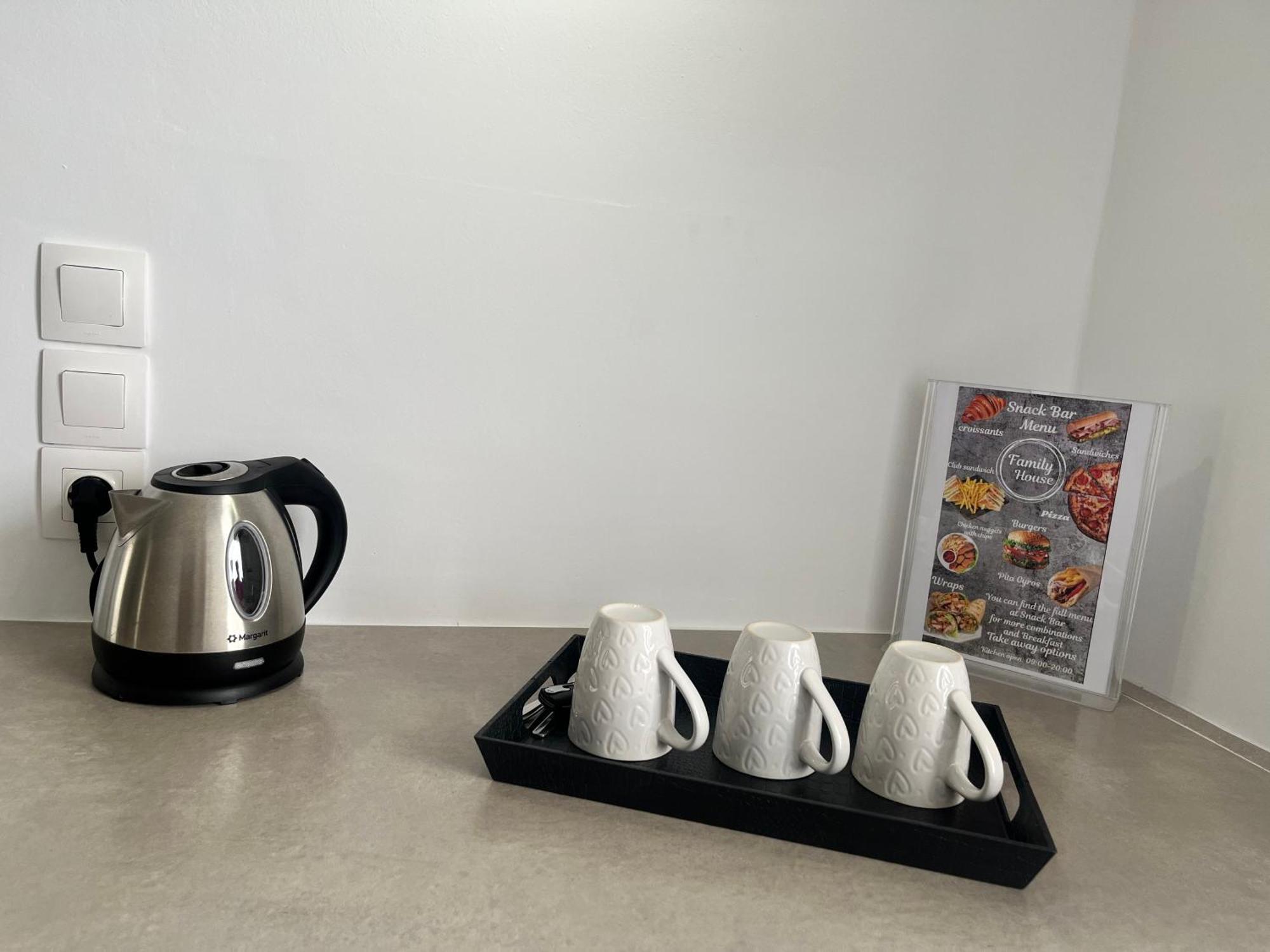 Family House Faliraki Studios Apartments Екстериор снимка