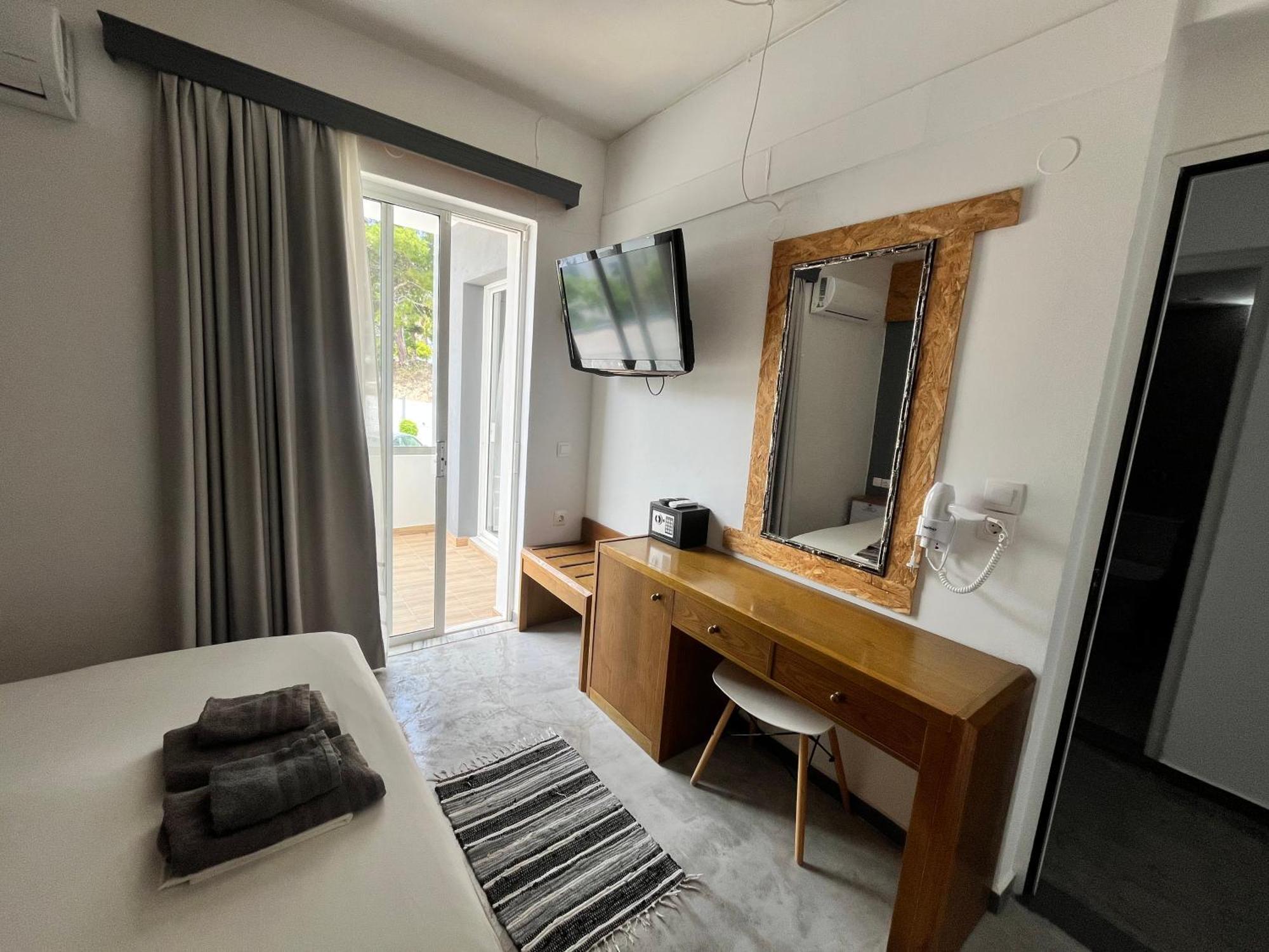 Family House Faliraki Studios Apartments Екстериор снимка